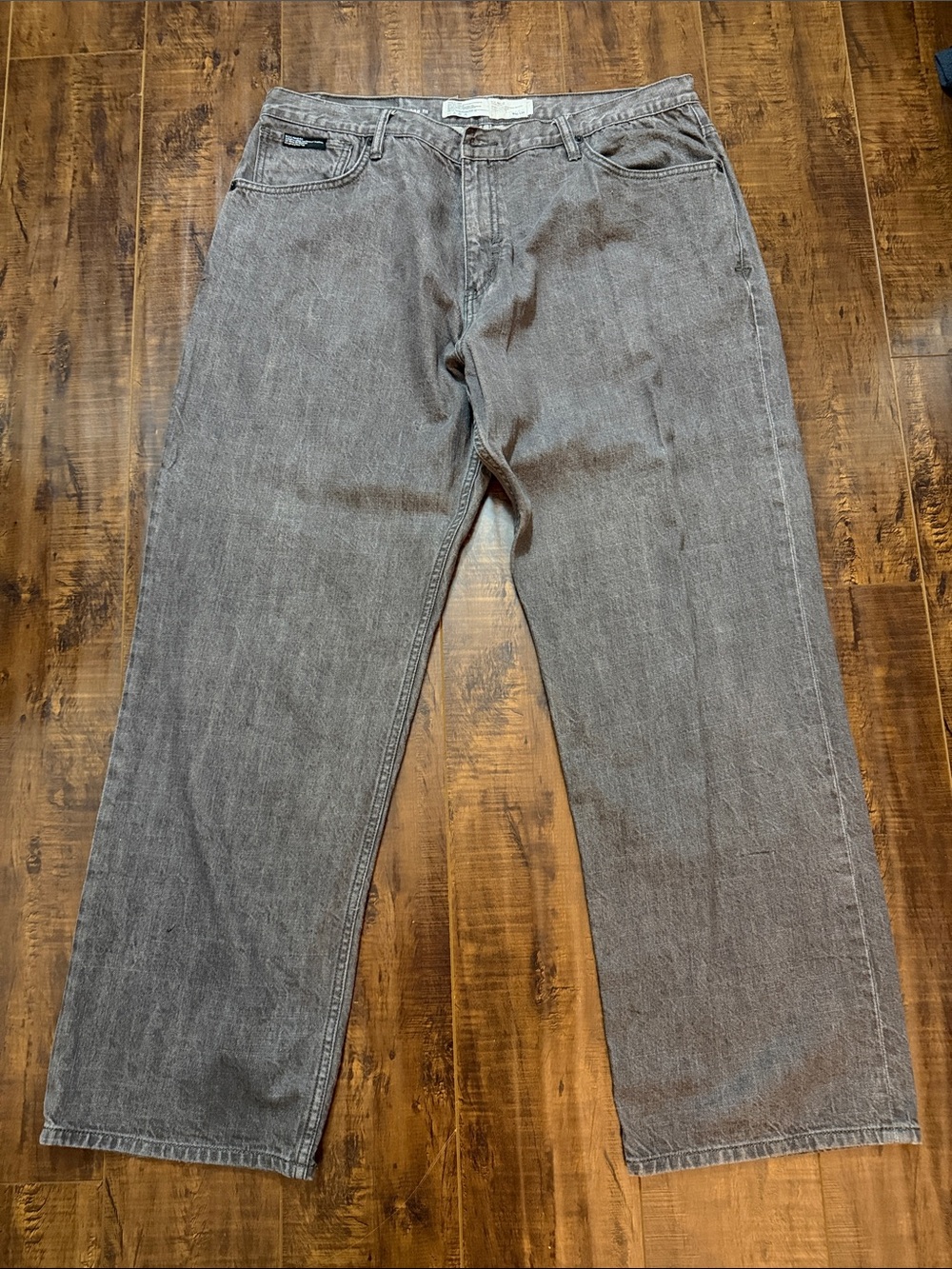 Rocawear Men's Gray Loose Fit Jeans